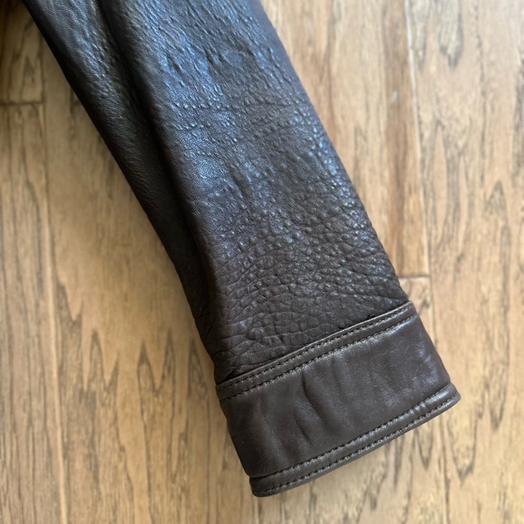 Marc Jacob New York Leather w/ Shearling Collar - Picture 7 of 16